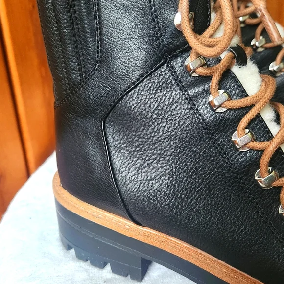 Indigo RD Black Izma Faux Fur Hiking Booties- Size 8M - Picture 4 of 13